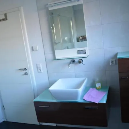 Gästehaus Mit Privatzimmer In Freiburg im Breisgau