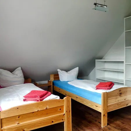 Privatunterkunft Gästehaus Mit Privatzimmer In