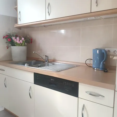Gästehaus Mit Privatzimmer In Freiburg im Breisgau
